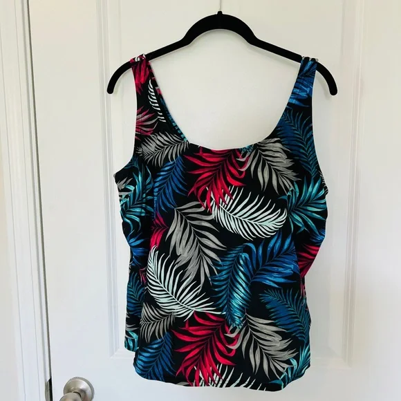 Blair tankini - Picture 1 of 4